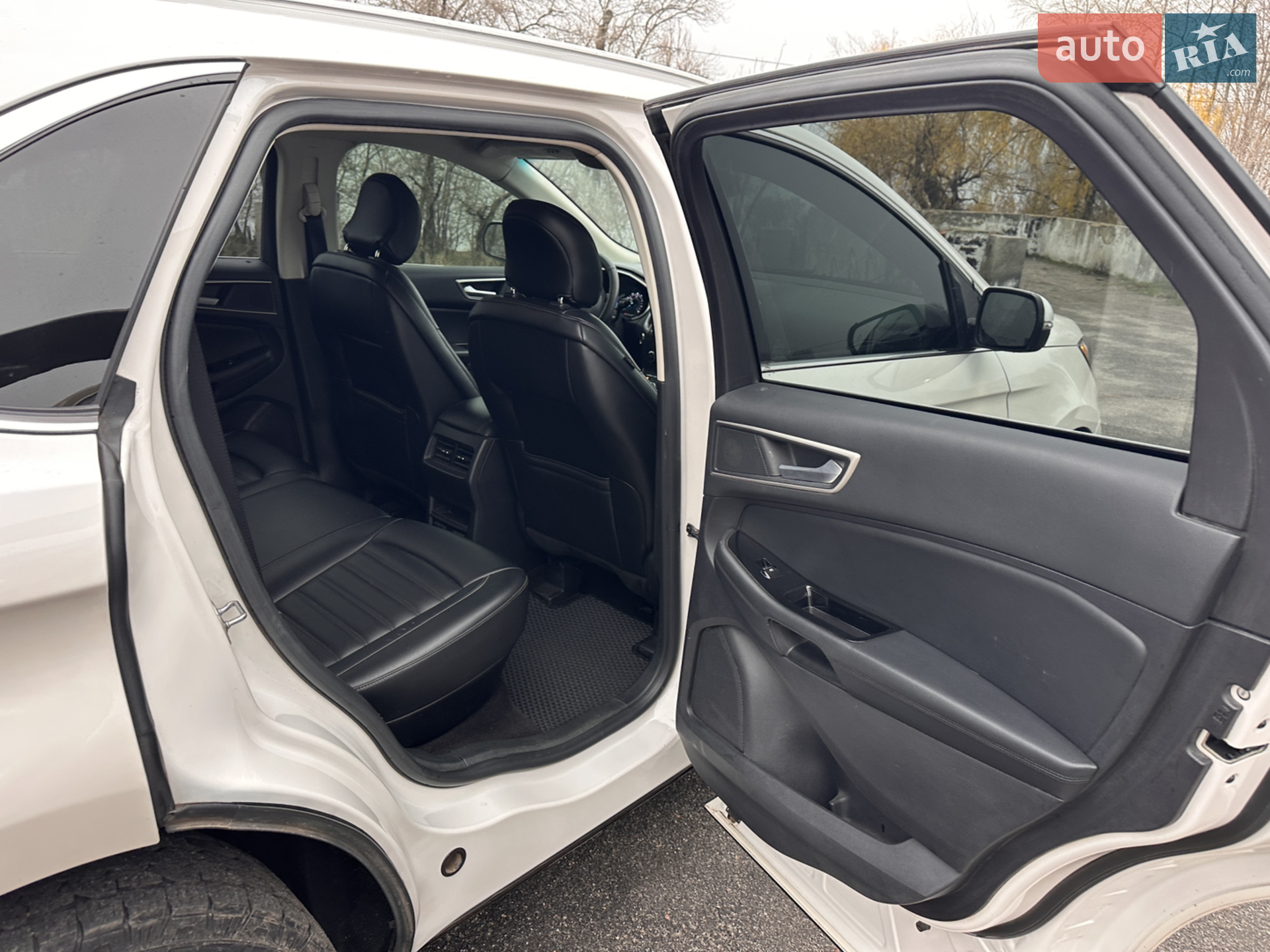 2019 Ford Edge - мініатюра 29