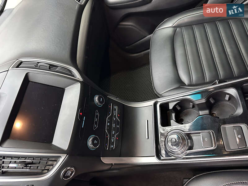 Внедорожник / Кроссовер Ford Edge 2019 в Днепре фото 33 Внедорожник / Кроссовер Ford Edge 2019 в Днепре