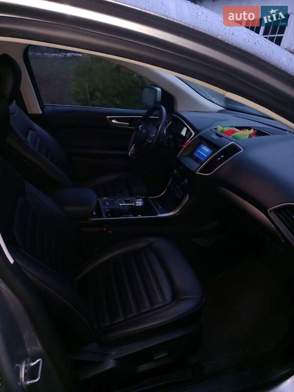 Позашляховик / Кросовер Ford Edge 2020 в Умані