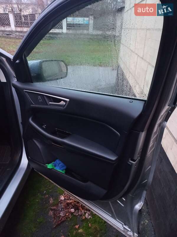 Позашляховик / Кросовер Ford Edge 2020 в Умані