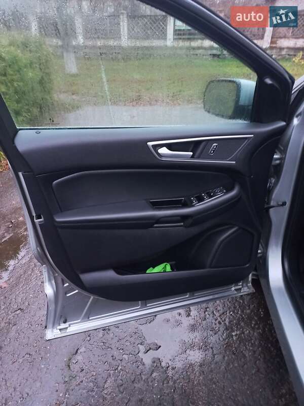 Позашляховик / Кросовер Ford Edge 2020 в Умані