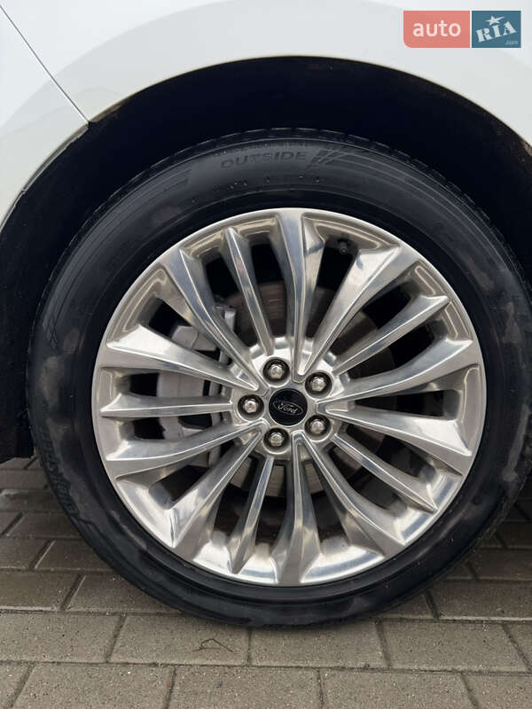 Внедорожник / Кроссовер Ford Edge 2021 в Тернополе