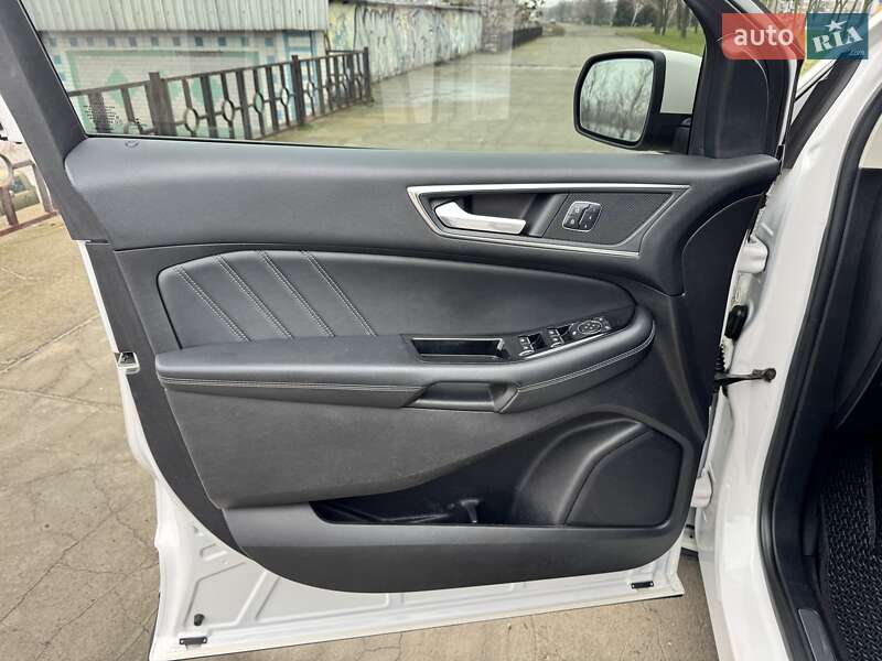 Внедорожник / Кроссовер Ford Edge 2017 в Днепре