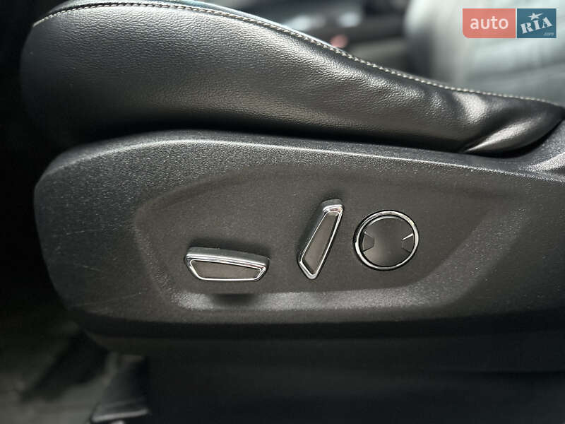 Позашляховик / Кросовер Ford Edge 2015 в Києві фото 22 Позашляховик / Кросовер Ford Edge 2015 в Києві