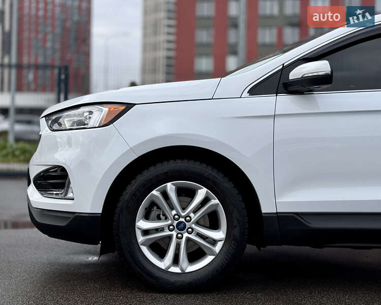 Внедорожник / Кроссовер Ford Edge 2019 в Киеве