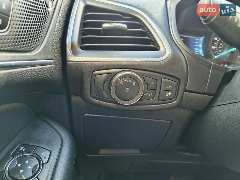 Внедорожник / Кроссовер Ford Edge 2022 в Днепре фото 27 Внедорожник / Кроссовер Ford Edge 2022 в Днепре