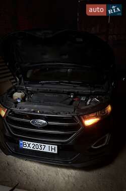Внедорожник / Кроссовер Ford Edge 2017 в Хмельницком