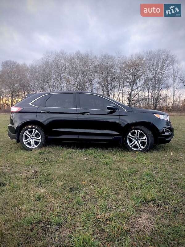 Позашляховик / Кросовер Ford Edge 2015 в Полтаві