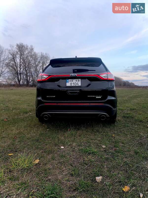 Позашляховик / Кросовер Ford Edge 2015 в Полтаві