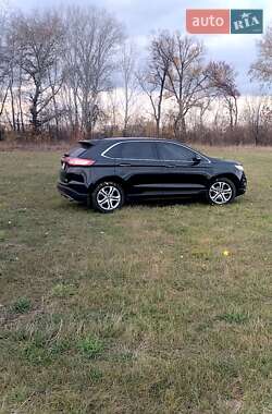 Позашляховик / Кросовер Ford Edge 2015 в Полтаві