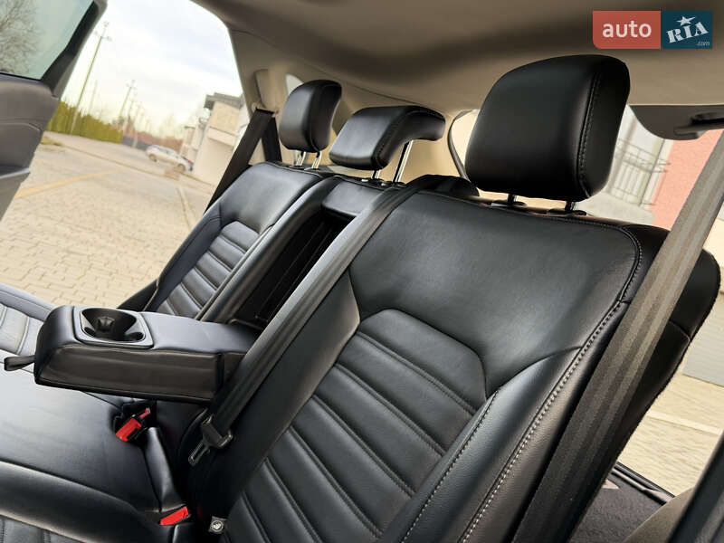 Внедорожник / Кроссовер Ford Edge 2018 в Дрогобыче