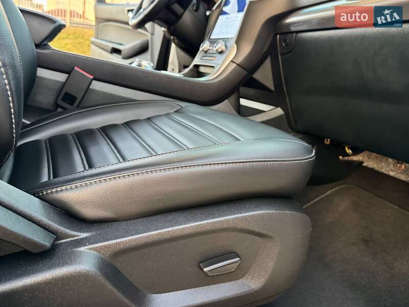 Внедорожник / Кроссовер Ford Edge 2023 в Киеве