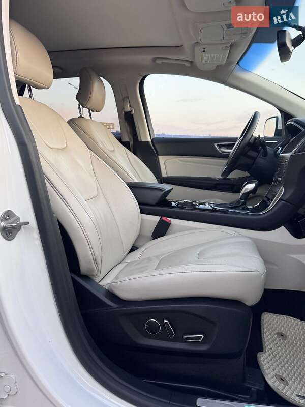 Внедорожник / Кроссовер Ford Edge 2016 в Киеве