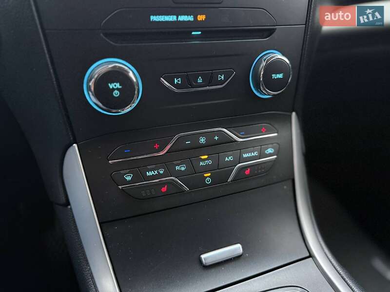 Внедорожник / Кроссовер Ford Edge 2018 в Киеве