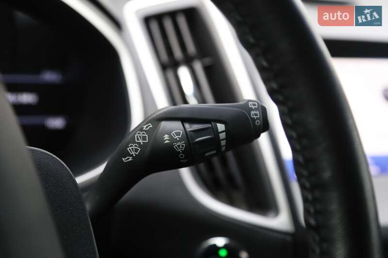 Внедорожник / Кроссовер Ford Edge 2018 в Киеве