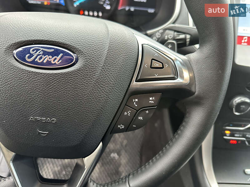 Внедорожник / Кроссовер Ford Edge 2017 в Киеве