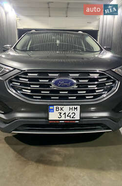 Внедорожник / Кроссовер Ford Edge 2019 в Ровно