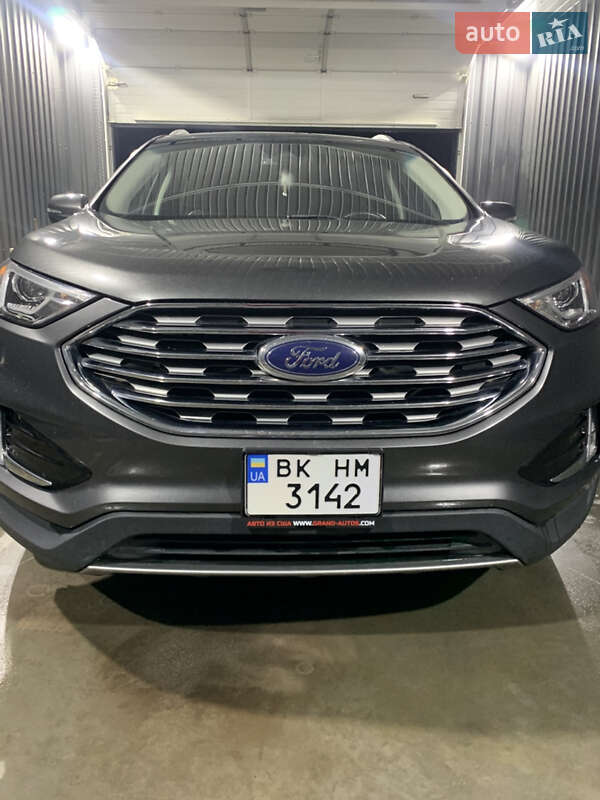 Внедорожник / Кроссовер Ford Edge 2019 в Ровно