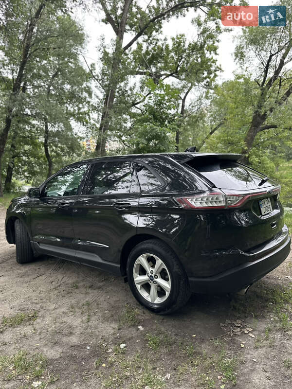 Внедорожник / Кроссовер Ford Edge 2015 в Сумах