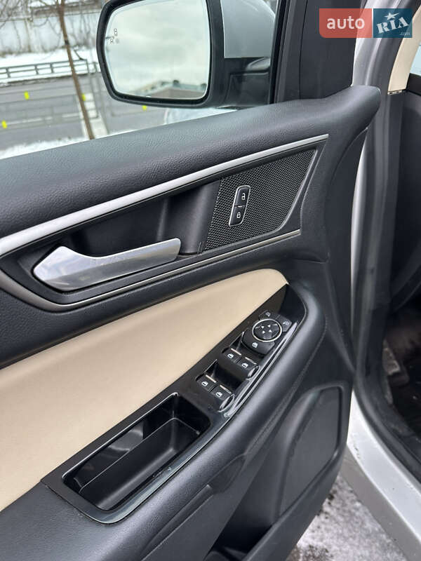 Позашляховик / Кросовер Ford Edge 2015 в Києві