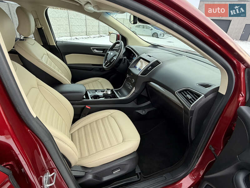 Внедорожник / Кроссовер Ford Edge 2019 в Ровно