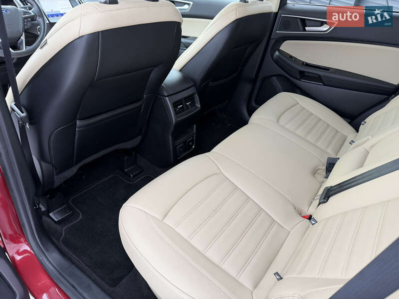 Внедорожник / Кроссовер Ford Edge 2019 в Ровно