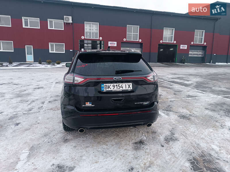 Позашляховик / Кросовер Ford Edge 2015 в Дубні