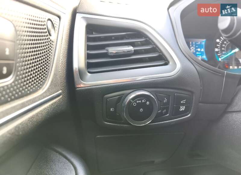 Внедорожник / Кроссовер Ford Edge 2023 в Ивано-Франковске