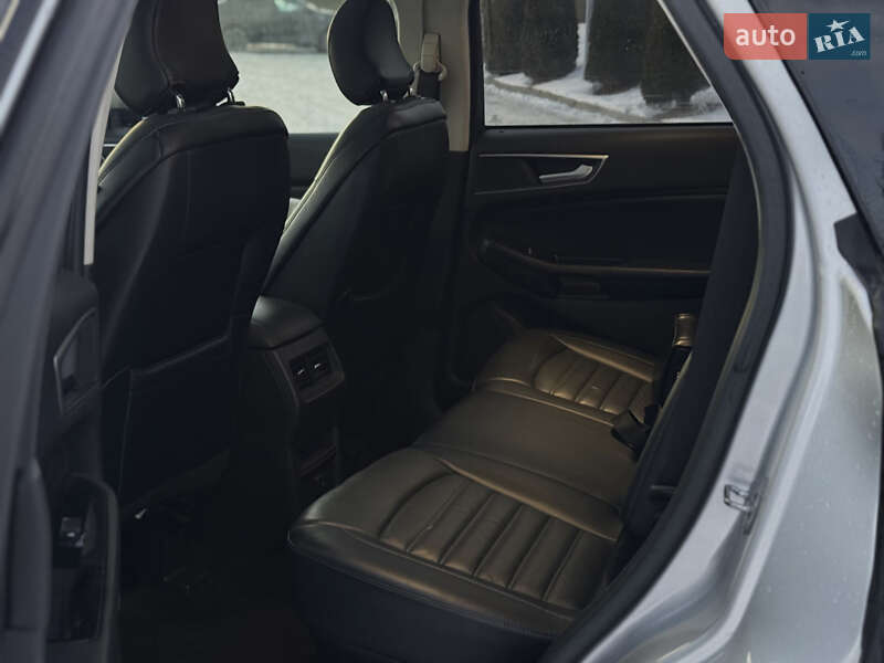 Внедорожник / Кроссовер Ford Edge 2017 в Тернополе