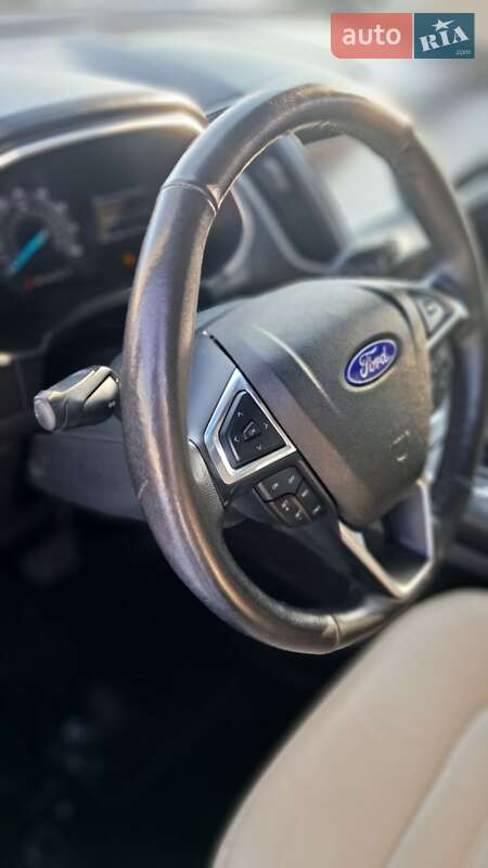 Позашляховик / Кросовер Ford Edge 2015 в Києві