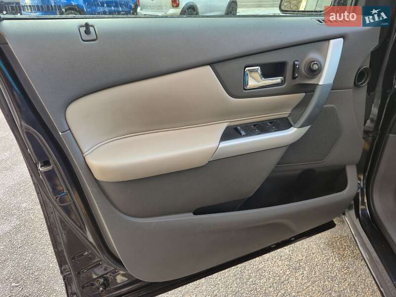 Внедорожник / Кроссовер Ford Edge 2014 в Киеве