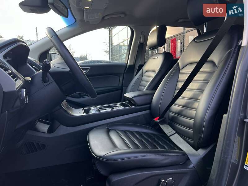 Позашляховик / Кросовер Ford Edge 2018 в Івано-Франківську