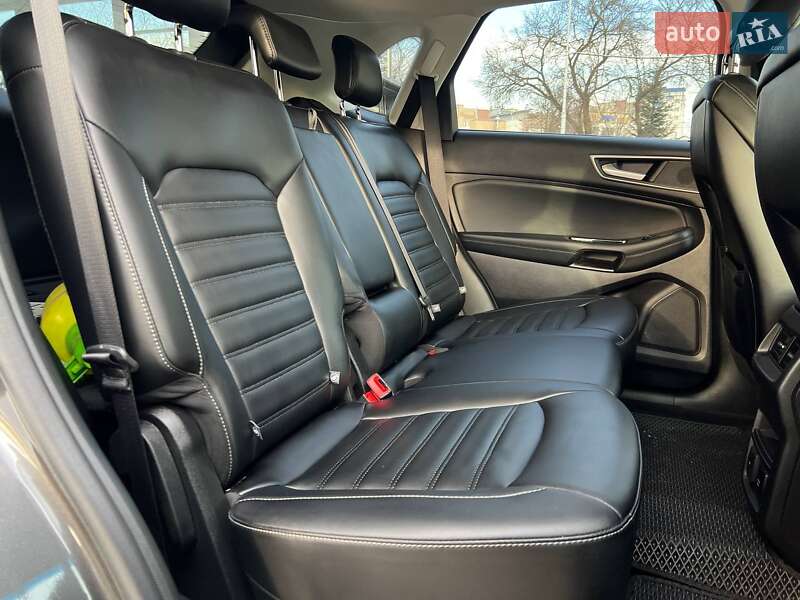 Позашляховик / Кросовер Ford Edge 2018 в Івано-Франківську