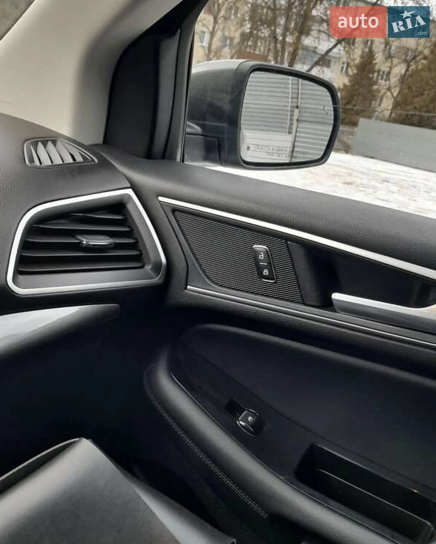 2019 Ford Edge - мініатюра 5