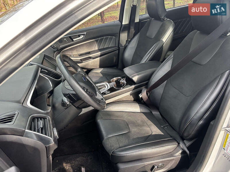 Внедорожник / Кроссовер Ford Edge 2015 в Запорожье