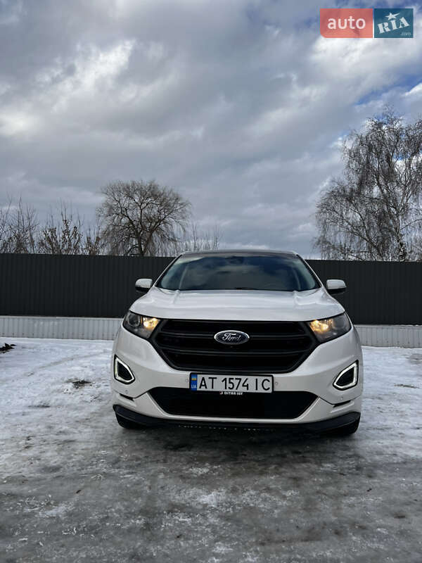 Внедорожник / Кроссовер Ford Edge 2017 в Городенке