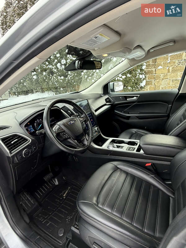 Внедорожник / Кроссовер Ford Edge 2022 в Дубно