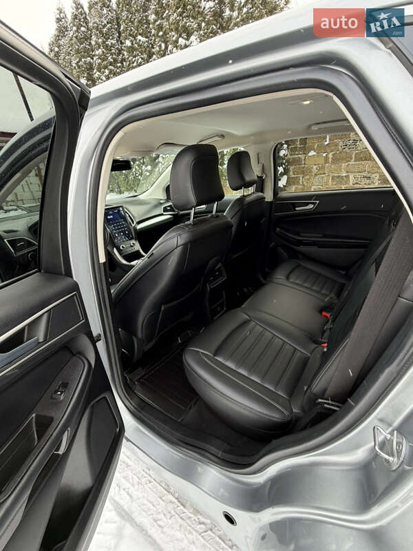 Внедорожник / Кроссовер Ford Edge 2022 в Дубно