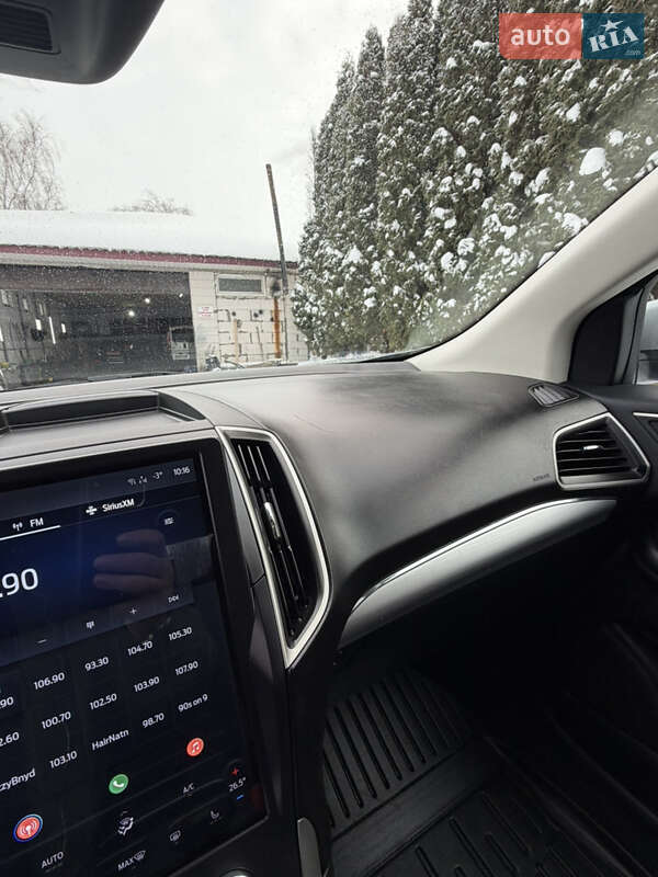 Внедорожник / Кроссовер Ford Edge 2022 в Дубно