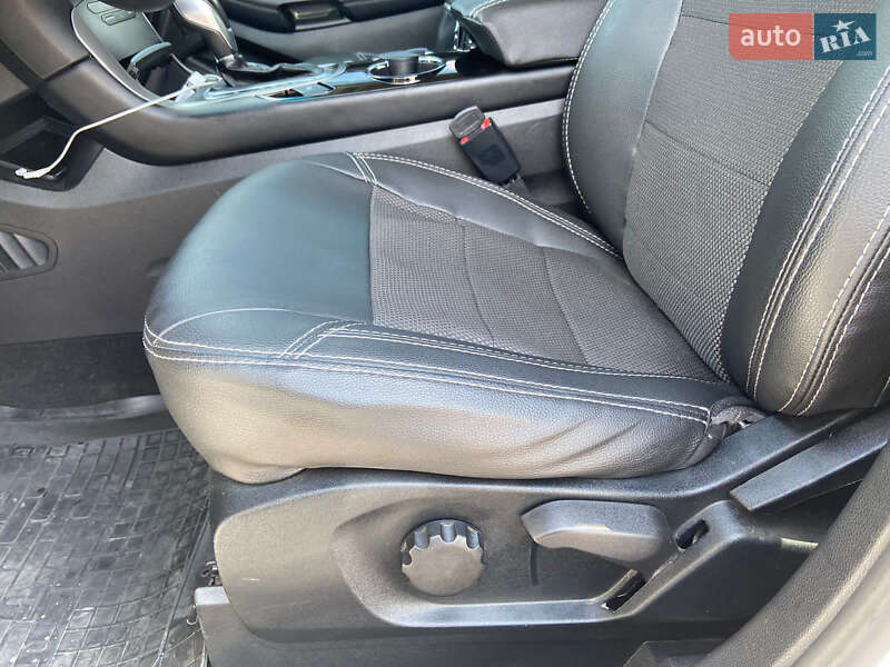 Внедорожник / Кроссовер Ford Edge 2015 в Днепре