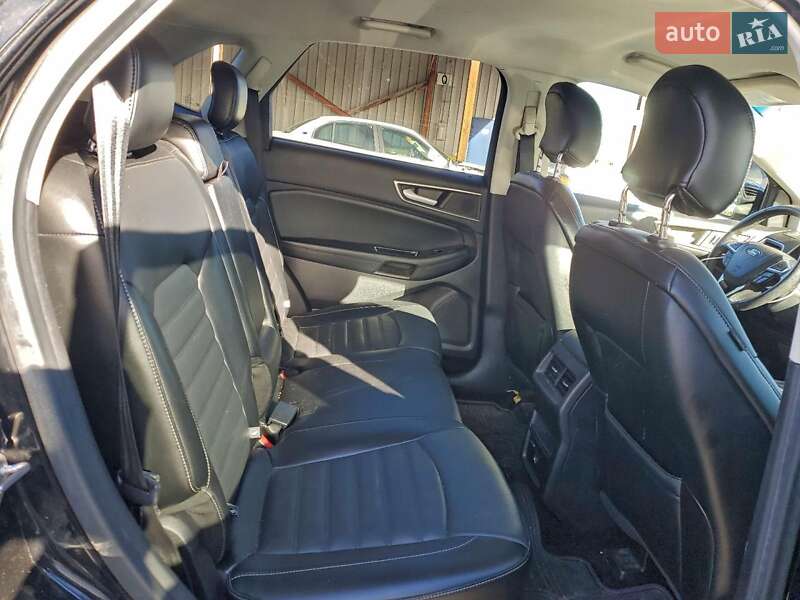 Внедорожник / Кроссовер Ford Edge 2016 в Сумах