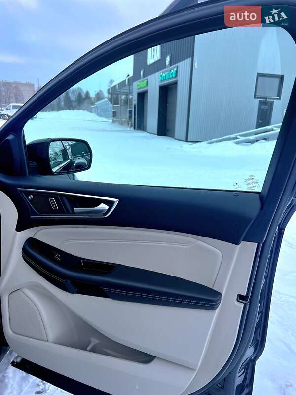 Внедорожник / Кроссовер Ford Edge 2019 в Владимире