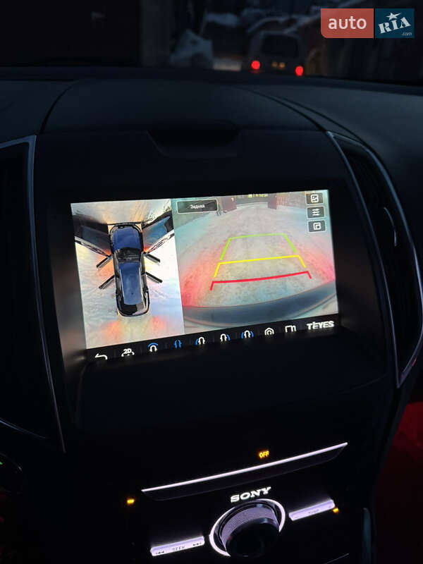 Позашляховик / Кросовер Ford Edge 2016 в Києві