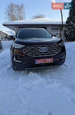 Позашляховик / Кросовер Ford Edge 2021 в Дубні
