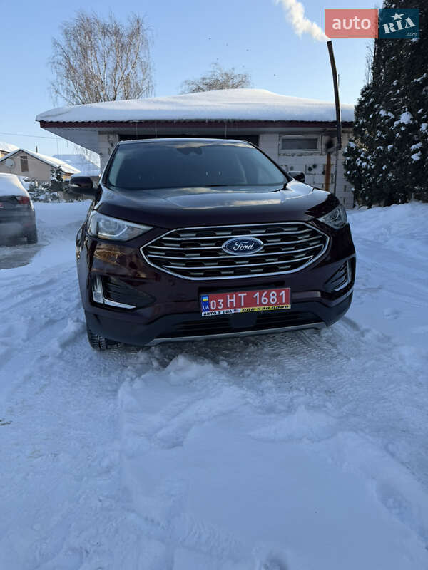 Позашляховик / Кросовер Ford Edge 2021 в Дубні