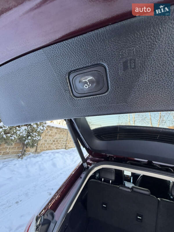 Позашляховик / Кросовер Ford Edge 2021 в Дубні