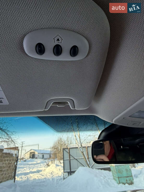 Позашляховик / Кросовер Ford Edge 2021 в Дубні