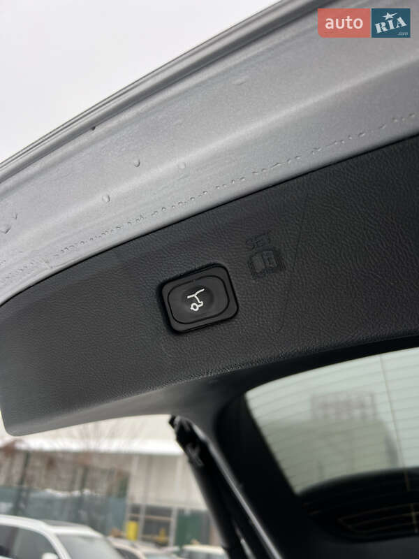 Позашляховик / Кросовер Ford Edge 2021 в Києві