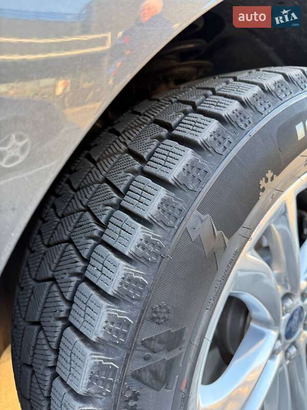 Внедорожник / Кроссовер Ford Edge 2016 в Первомайске