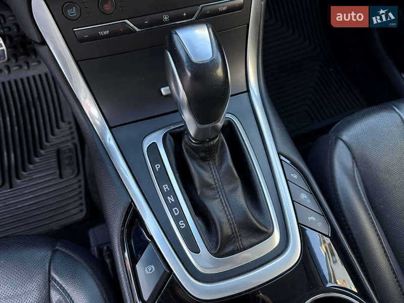 Внедорожник / Кроссовер Ford Edge 2017 в Тернополе